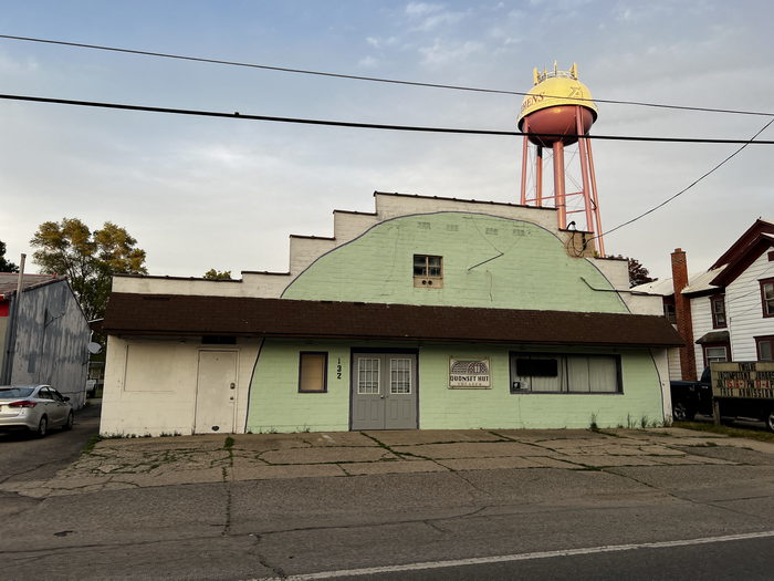 Swing Theatre (Quonset Hut Theater) - July 2 2022 Photo (newer photo)